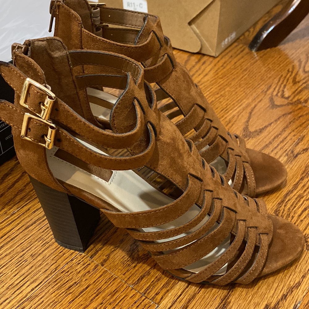 Forever 21 brown block heel sandals